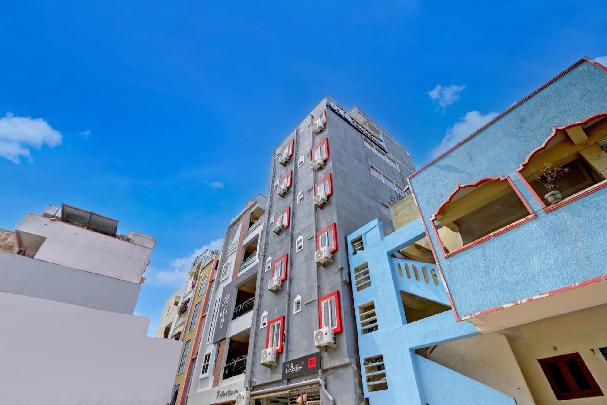 Super Hotel O Lavish Tranquil Hyderabad Eksteriør bilde